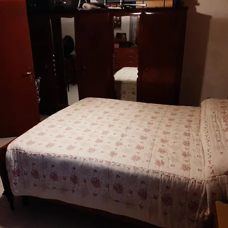 Сasa de vacaciones Casa Luni 2 *